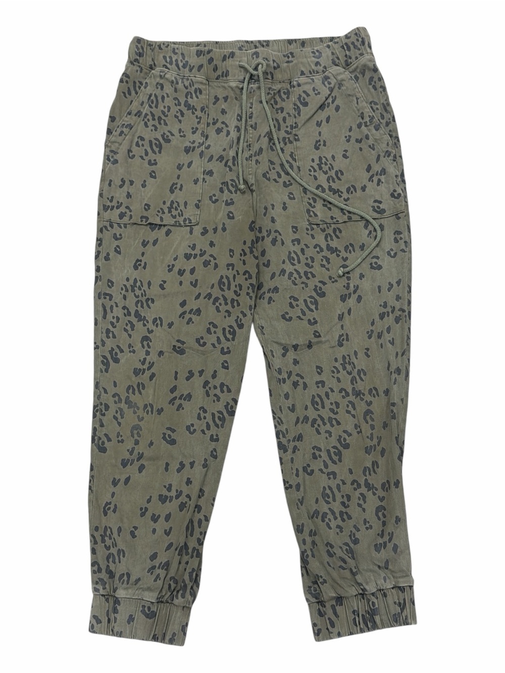 Bella Dahl Olive Leopard Print Pocket Jogger Pants